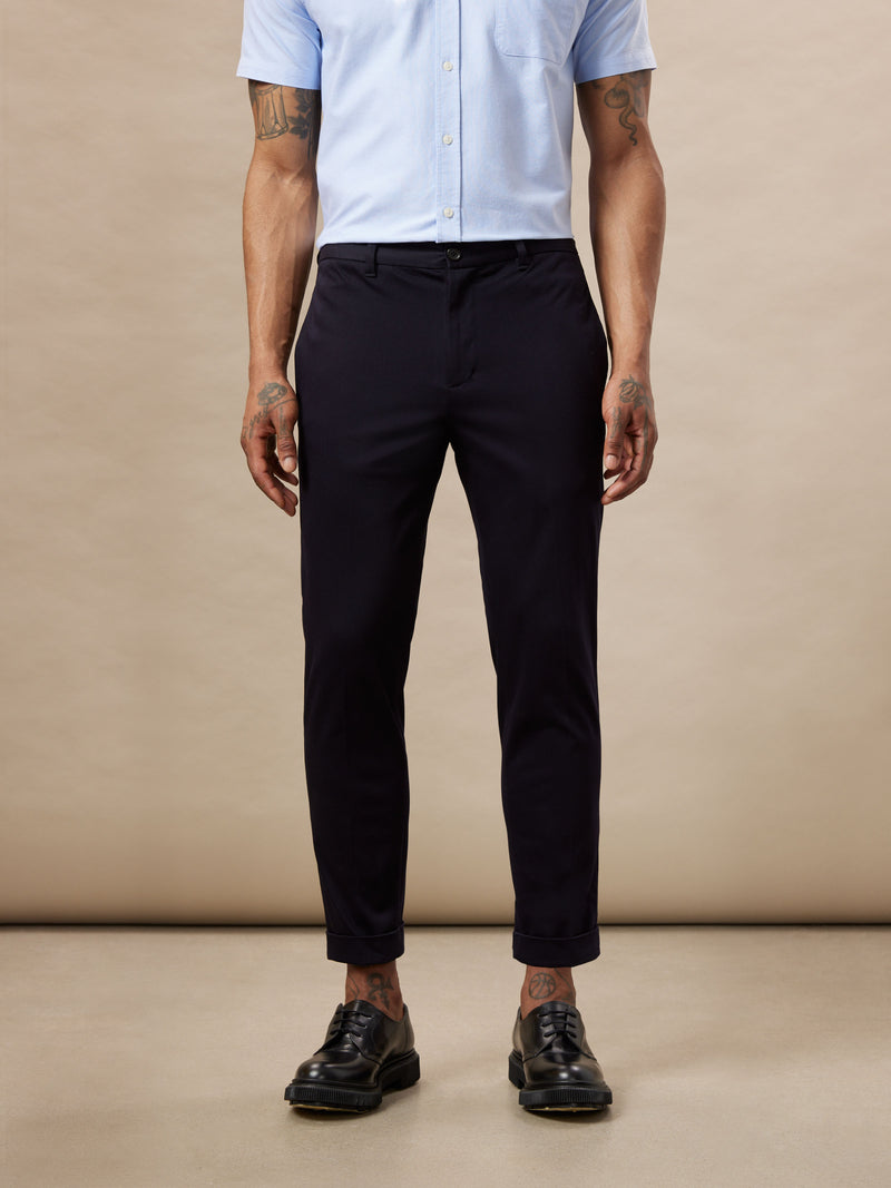 The Colin Tapered Flex Pant in Navy – Frank And Oak USA